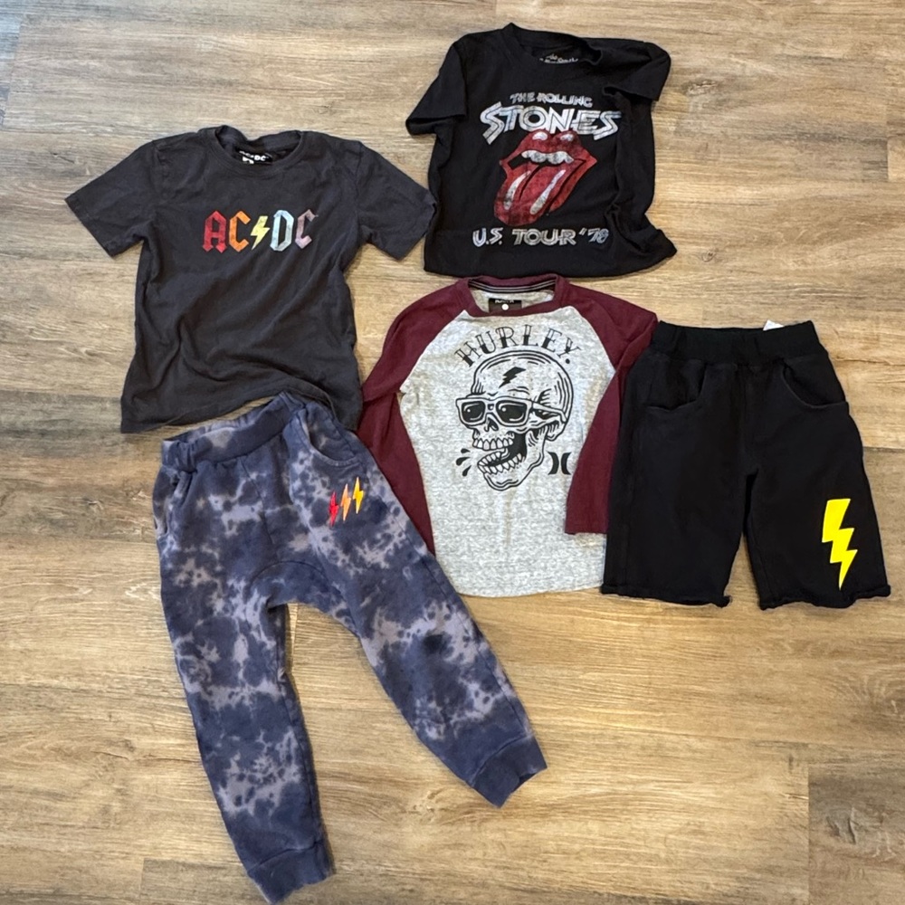 Boys size 5 Graphic T-Shirts, Shorts, Pants  for rad kids
